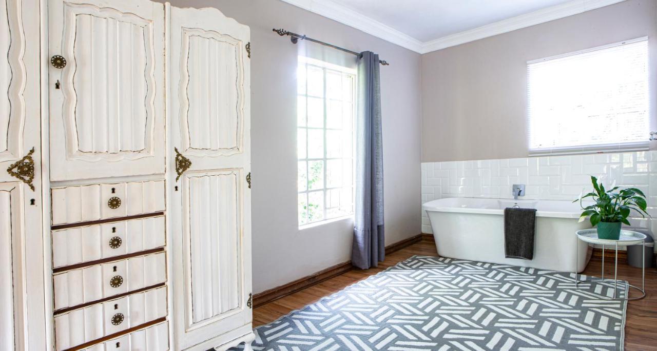 Nehema Manor Villa Schoemanville Екстериор снимка